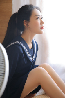 怎样把图片衣服P掉